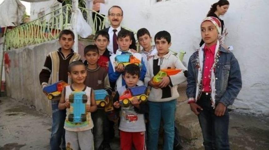 G&ouml;n&uuml;lden G&ouml;n&uuml;le Projesi Devam Ediyor