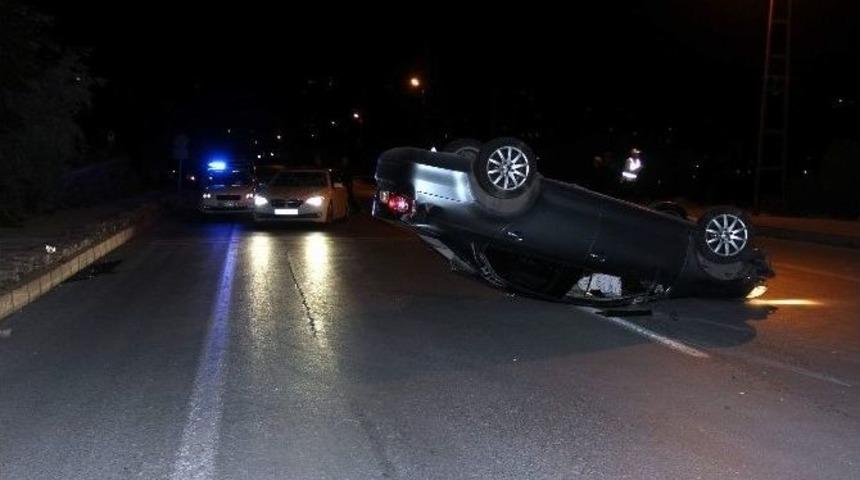 Otomobil Takla Attı: 4 Yaralı