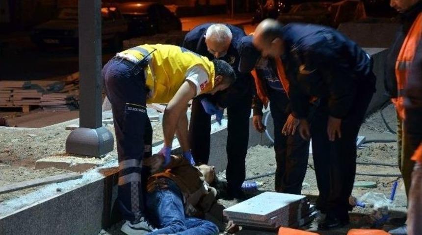 Uyuşturucu İ&ccedil;tiği İddia Edilen Gen&ccedil;, Dans Ederek Yere Yığıldı