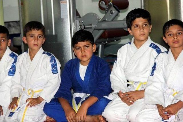 Jiu Jitsu Turnuvası İlk Kez Gaziantep’te Düzenlendi