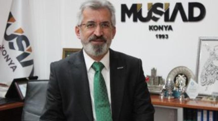 Şimşek: &ldquo;t&uuml;rkiye G&uuml;&ccedil;l&uuml; B&uuml;y&uuml;meye Devam Ediyor&rdquo;