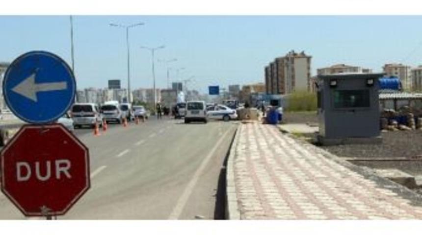 Diyarbakır&rsquo;da Her G&uuml;n Yaklaşık 5 Bin Ara&ccedil; Aranıyor