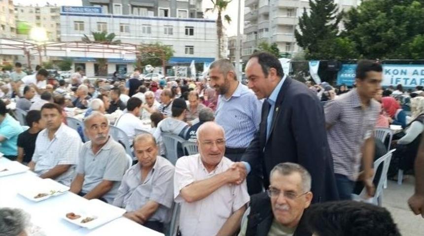 Chp&rsquo;li T&uuml;mer Askon&rsquo;un İftarına Katıldı