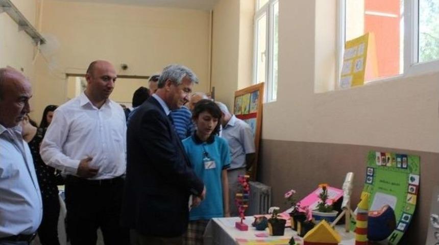 Burhaniye&rsquo;de Nadir Tolun&rsquo;da Bilim Ve Sanat Sergisi