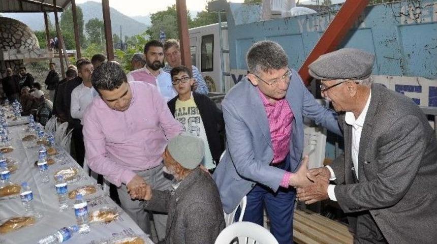 Kamışlı&rsquo;da İftar Coşkusu