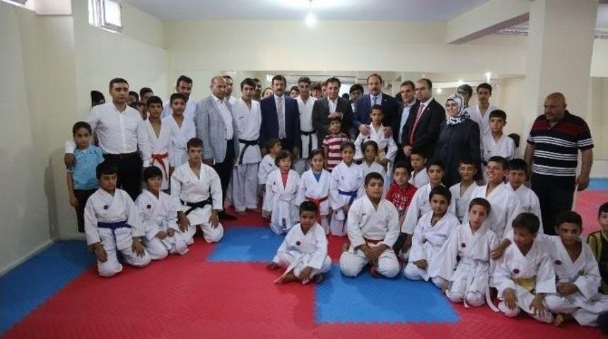 Eyy&uuml;biye Belediyesinden Bir Eser Daha