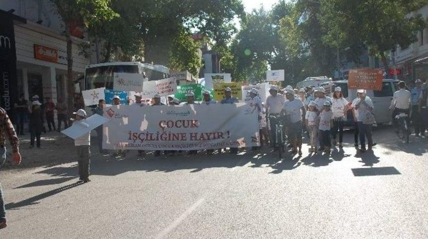 Adıyaman&rsquo;da &Ccedil;ocuk İş&ccedil;iliğine Hayır Y&uuml;r&uuml;y&uuml;ş&uuml;