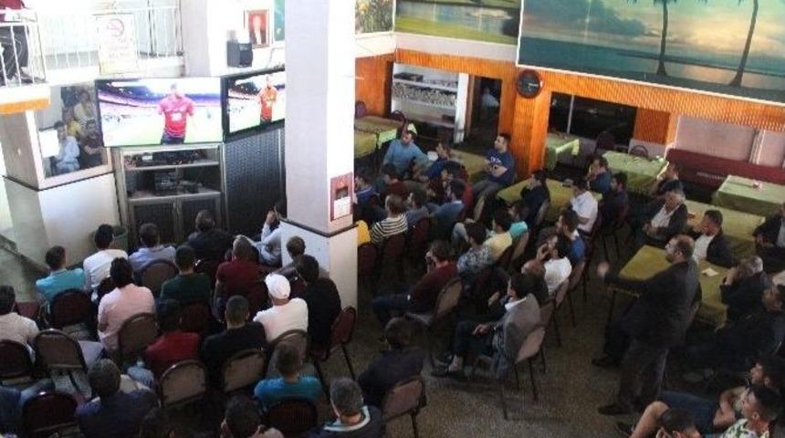 Muş&rsquo;ta Milli Ma&ccedil; Heyecanı Yaşandı