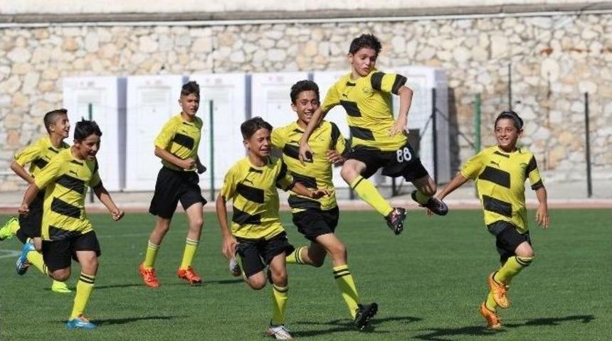 U13 Şampiyonasında Heyecan Dorukta