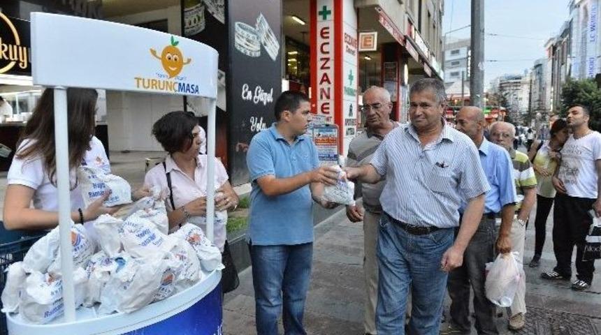 Muratpaşa Belediyesi&rsquo;nden İftara Yetişemeyene Kumanya
