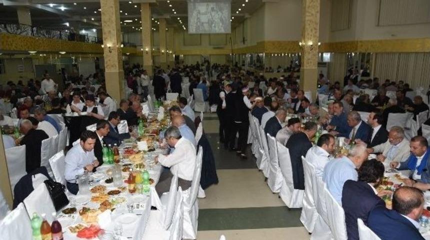 Batum&rsquo;da Bursa R&uuml;zgarı Esti