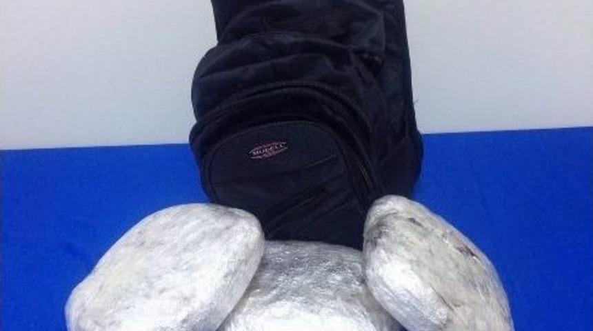 Yolcu Otob&uuml;s&uuml;nde Esrar Ele Ge&ccedil;irildi