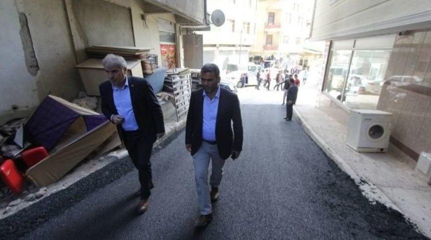 Başkan Memiş, Asfalt &Ccedil;alışmaların Yakından Takip Ediyor