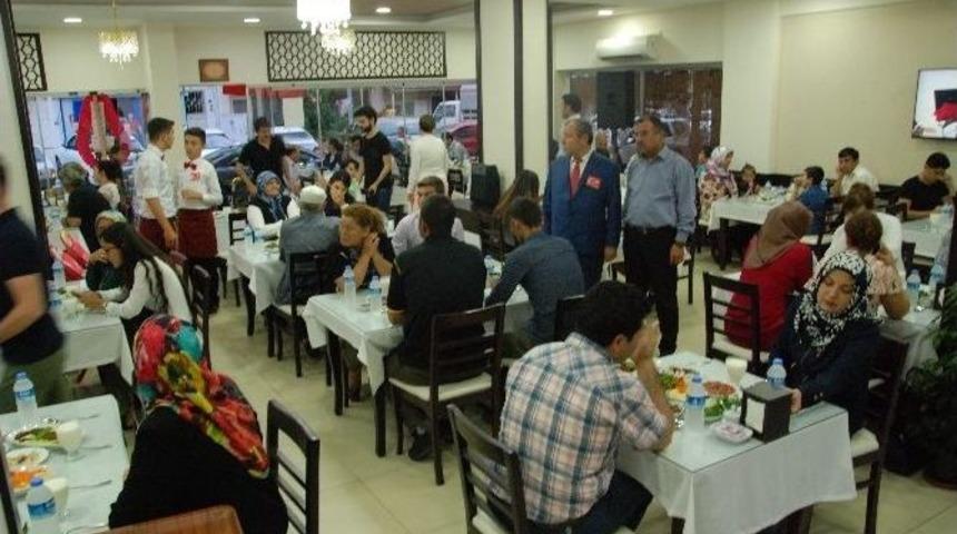 Silifke Kaymakamlığı Şehit Ve Gazi Yakınlarına İftar Verdi