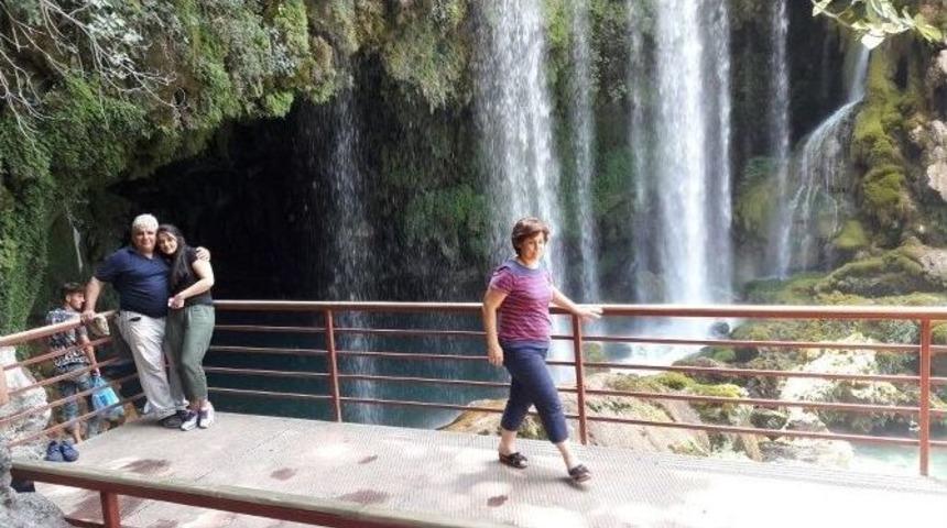 Yerk&ouml;pr&uuml; Şelalesi&rsquo;ne Ziyaret&ccedil;i Akını