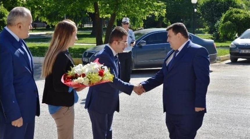 Erzincan Valiliğine Atanan Ali Arslantaş G&ouml;reve Başladı