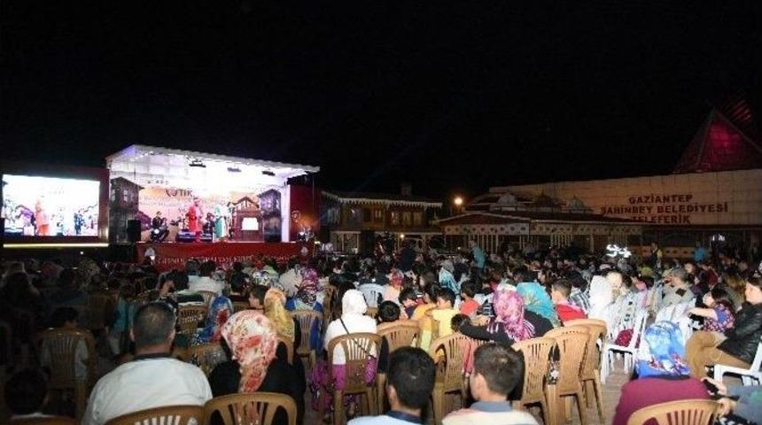Tika Tır’ı Şahinbeylilere Gösterilerini Sundu