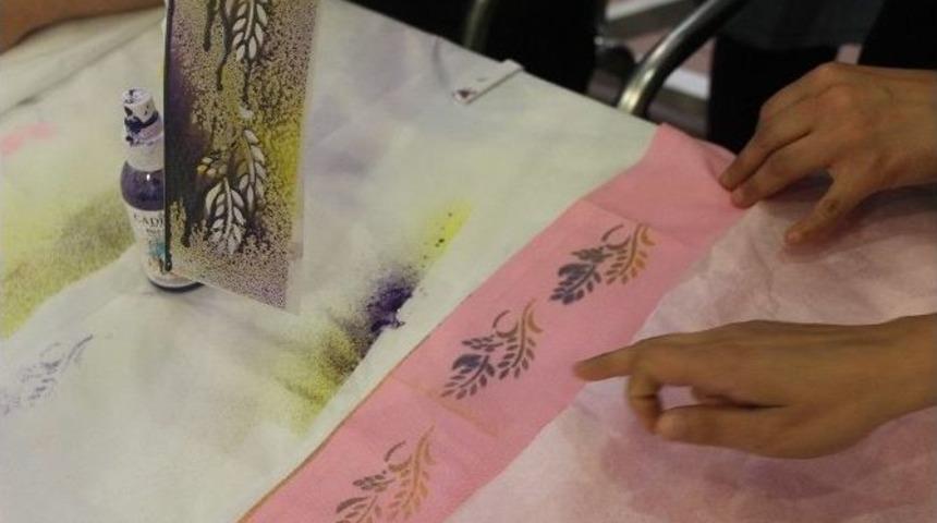 Forum Gaziantep&rsquo;in Renkli Şallar At&ouml;lyesine Yoğun İlgi