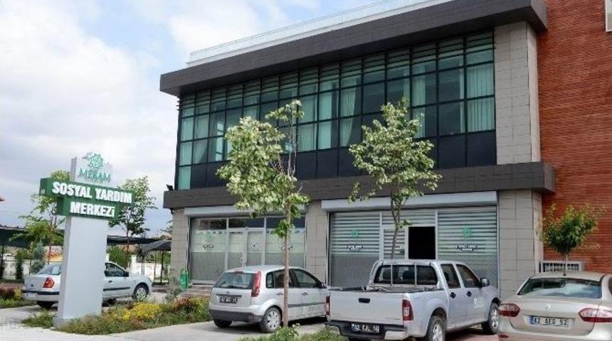 Meram Belediyesi&rsquo;den İhtiya&ccedil; Sahiplerine Gıda Yardımı