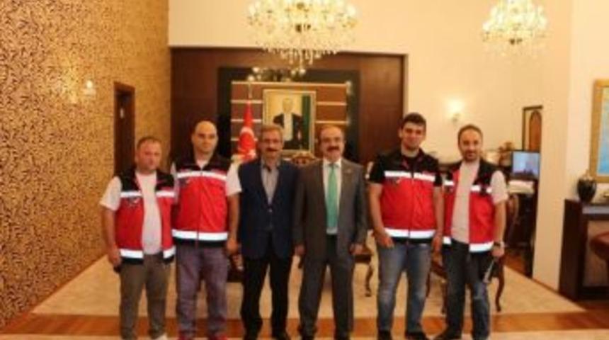 Sakarya Arama Kurtarma Ekibi Derneğinden Vali Coş&rsquo;a Ziyaret