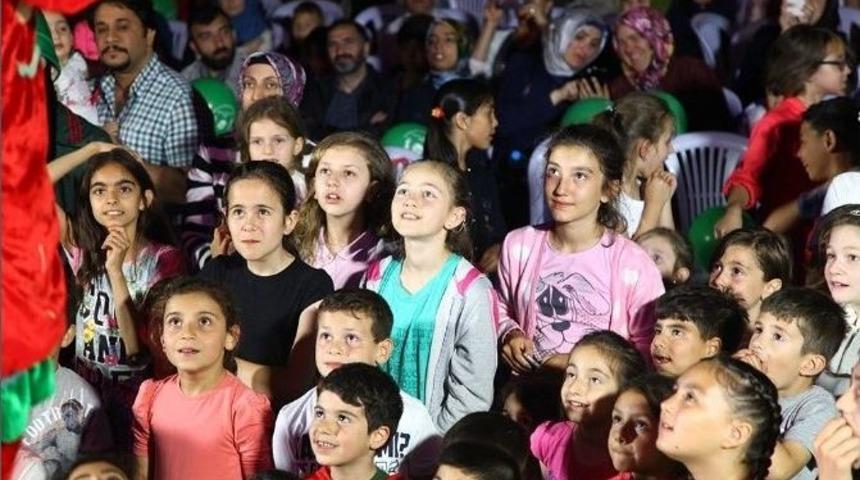 Mobil Sahne Turlarına Devam Ediyor