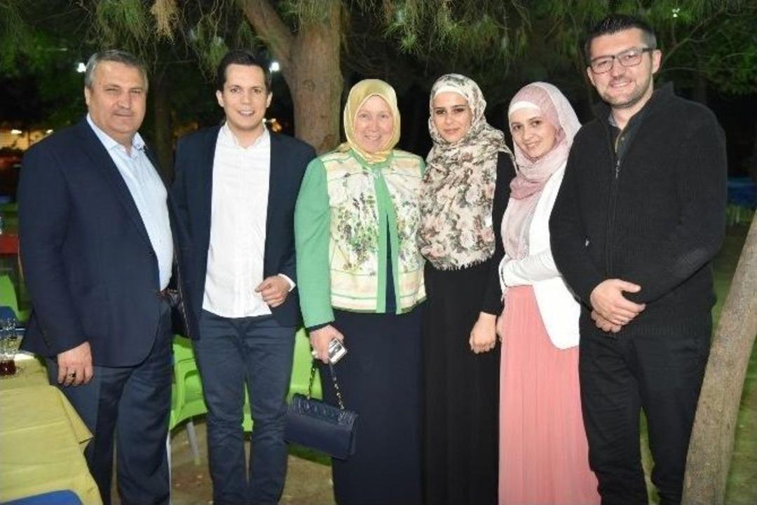 Başkan &Ccedil;er&ccedil;i Yuntdağı&rsquo;nda Vatandaşla İftarda Buluştu