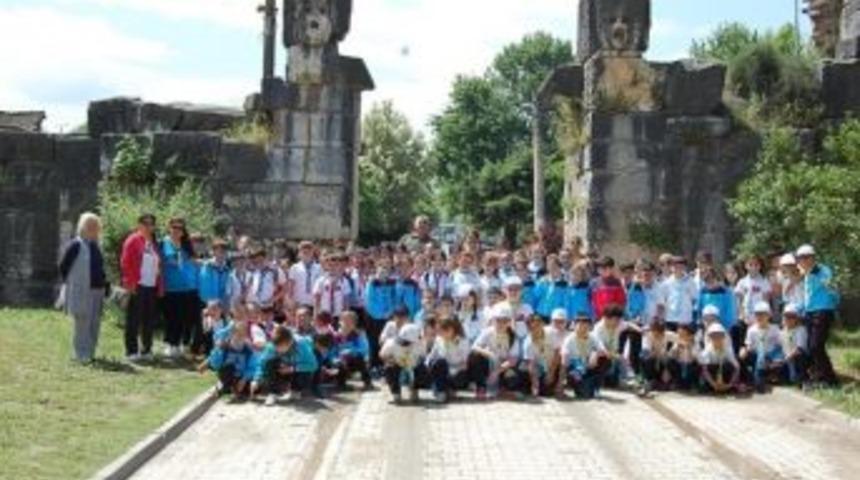 B&uuml;y&uuml;kşehir Spor Okulu &Ouml;ğrencileri İznik Gezisi Yaptı