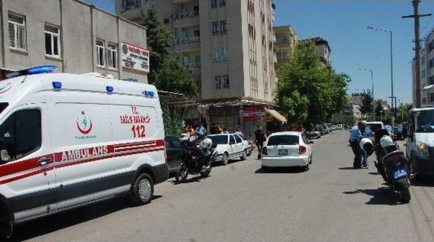 Adıyaman&rsquo;da Akraba Kavgası: 1 Yaralı
