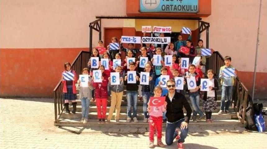 Kazada &Ouml;len Gen&ccedil; &Ouml;ğretmenin &Ouml;ğrencileri İle Duygulandıran Paylaşımı