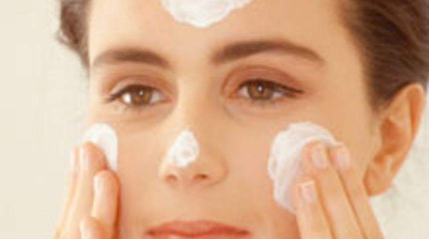 Bakım Kremi Nasıl Olmalı?