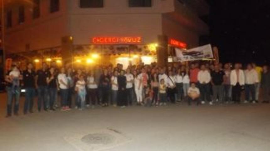 Otomobil Tutkunları İftarda Buluştu