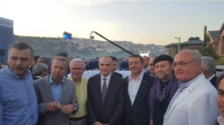 D&uuml;zceli İş Adamları M&uuml;siad İftarında