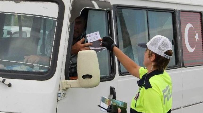 Manisa Emniyetinden Trafik Uygulaması