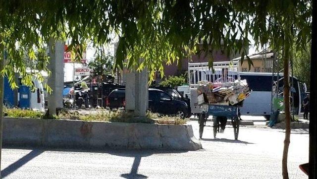 Van’da 3 Pkk’lı Ölü Ele Geçirildi