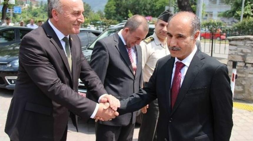 Karab&uuml;k&rsquo;&uuml;n Yeni Valisi G&ouml;revine Başladı