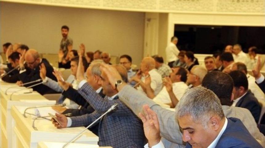 Ak Parti&rsquo;li Başkan Vekilinden Chp&rsquo;li Meclis &Uuml;yesine &rsquo;kabir Suali&rsquo; Esprisi