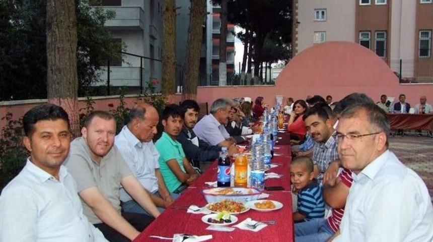 Mut Kaymakamlığı, Şehit Ve Gazi Yakınlarına İftar Verdi