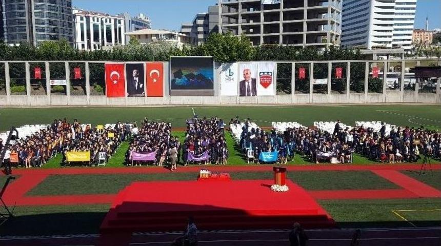 Kemerburgaz&rsquo;da Mezuniyet Coşkusu