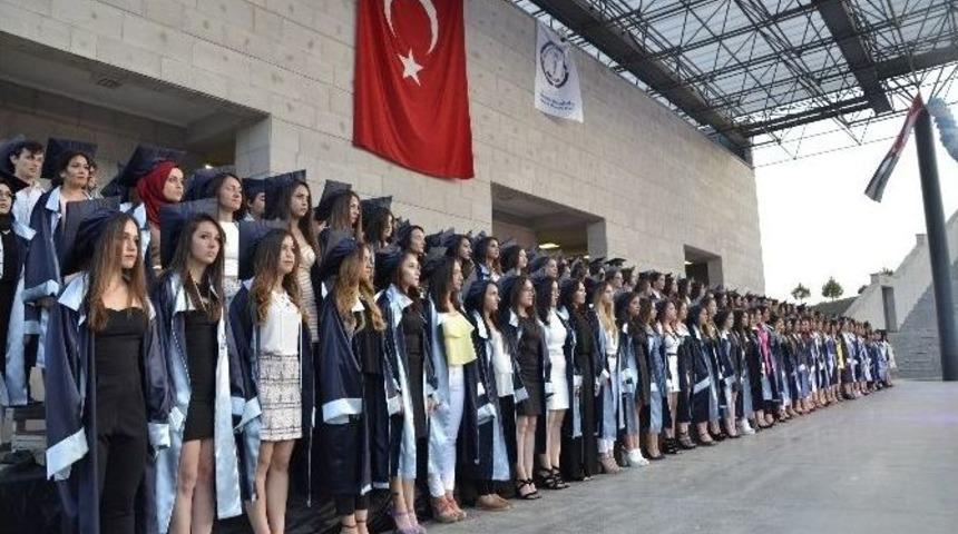 Sağlık Ordusuna Taze Kan