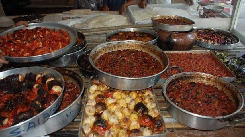 Adıyaman&rsquo;da Fırın Yemekleri Yoğun İlgi G&ouml;r&uuml;yor