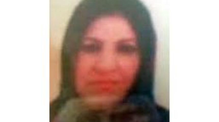 Havalimanında &Ccedil;ocuğu &Ouml;l&uuml; Doğdu