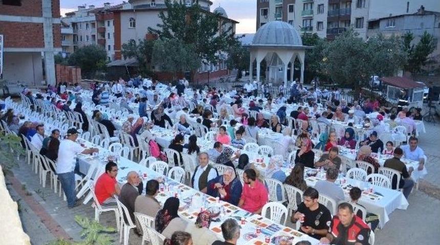 Hisar Mahallesi İftarda Buluştu