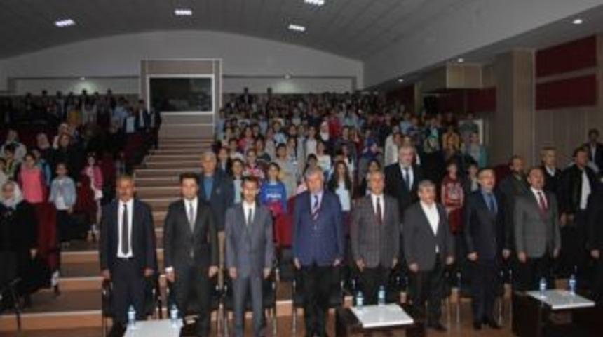 Kastamonu Ara&ccedil;&rsquo;ta Hoca Ahmet Yesevi Konferansı Yapıldı