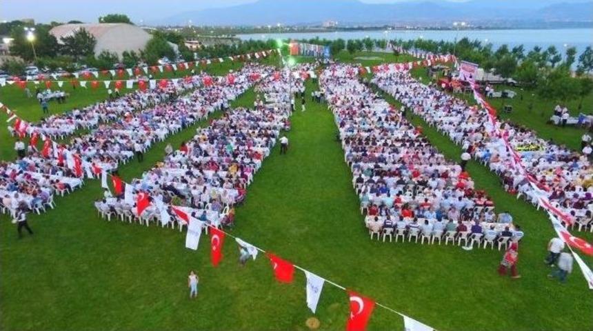 Başkan Karaosmanoğlu, &ldquo;belediyeciliği Aşk İle Yapıyoruz&rdquo;