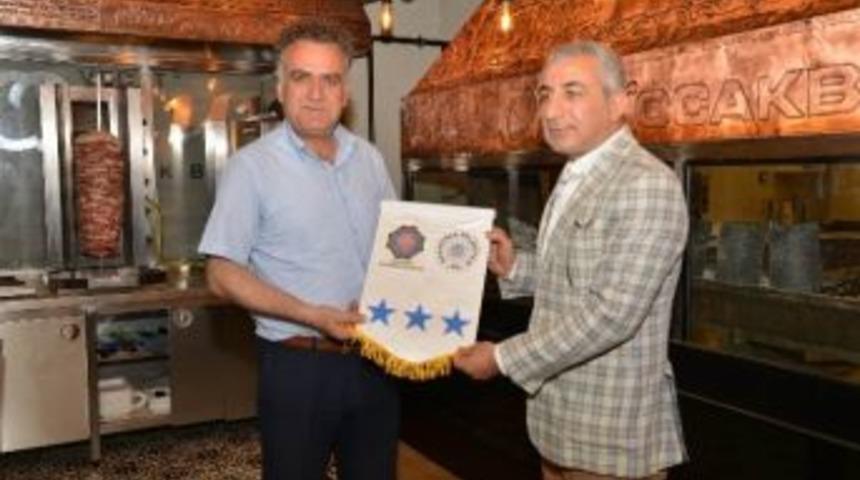 Diyarbakır&rsquo;da 136 İş Yerine Beyaz Bayrak Verildi