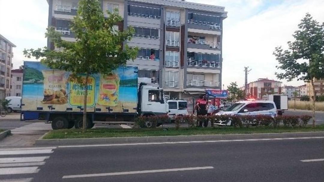 Alkoll&uuml; S&uuml;r&uuml;c&uuml; Polise Zor Anlar Yaşattı