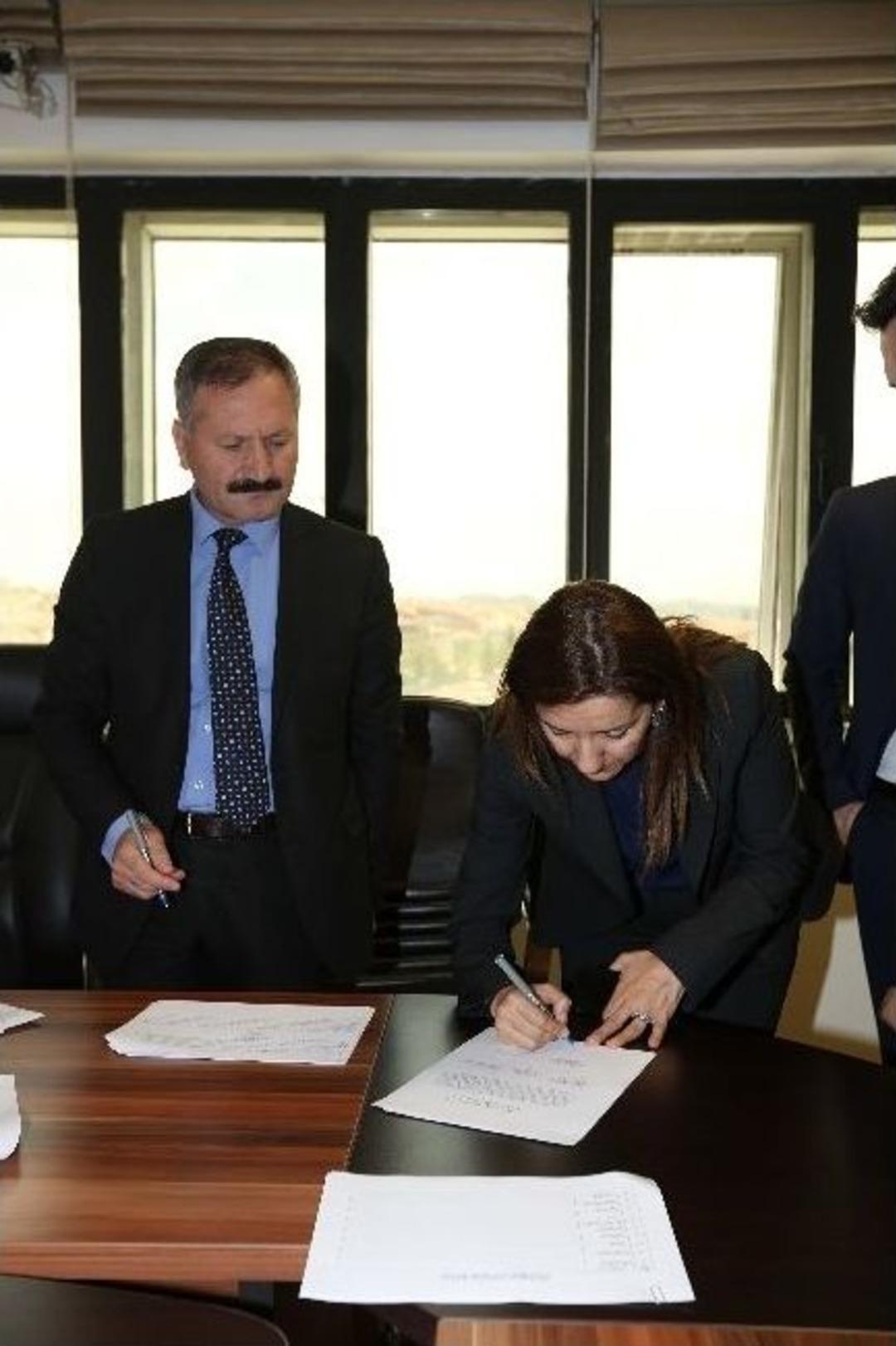 Yenimahalle Belediyesi&rsquo;nde &Ccedil;alışanlara Promosyon