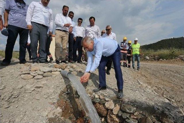 Büyükşehir’den Honaz’da Alt Yapı Çalışması