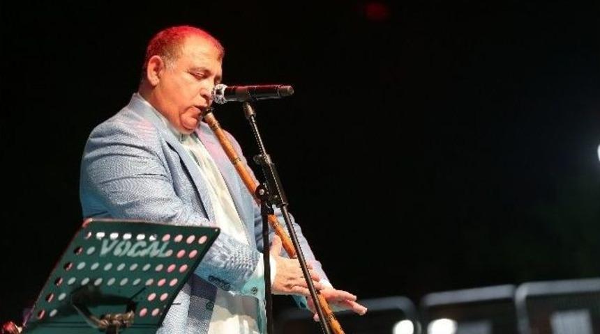 Ramazan Sokağı&rsquo;nda Ney Dinletisi