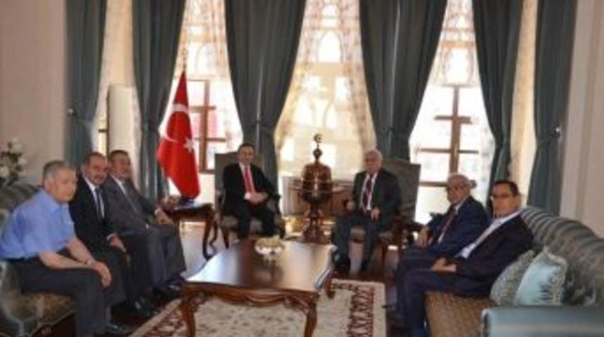 Chp İl Teşkilatından Vali &Ccedil;ataklı&rsquo;ya Ziyaret